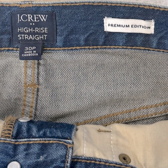 NWOT J. Crew Premium Edition High Rise Straight Jeans in Medium Wash Size 30P - Picture 3 of 7